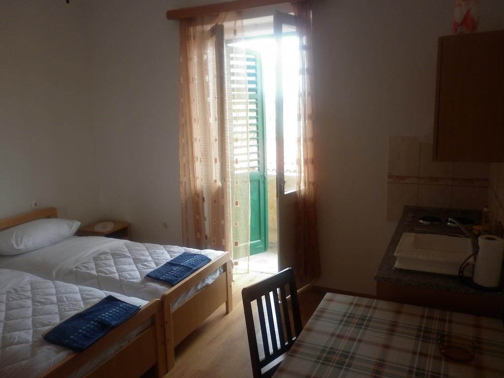 Apartments Calendula Rubic Split Phòng bức ảnh